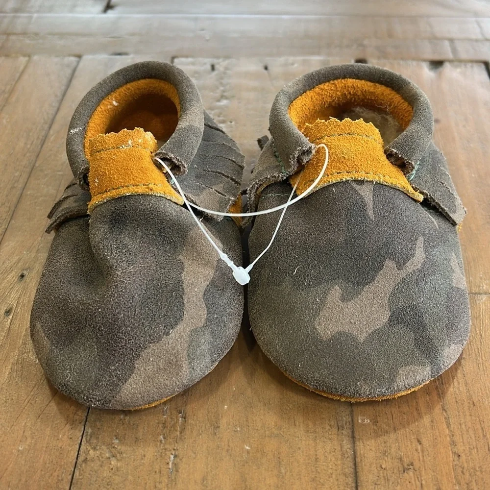 Boutique leather camo moccasins